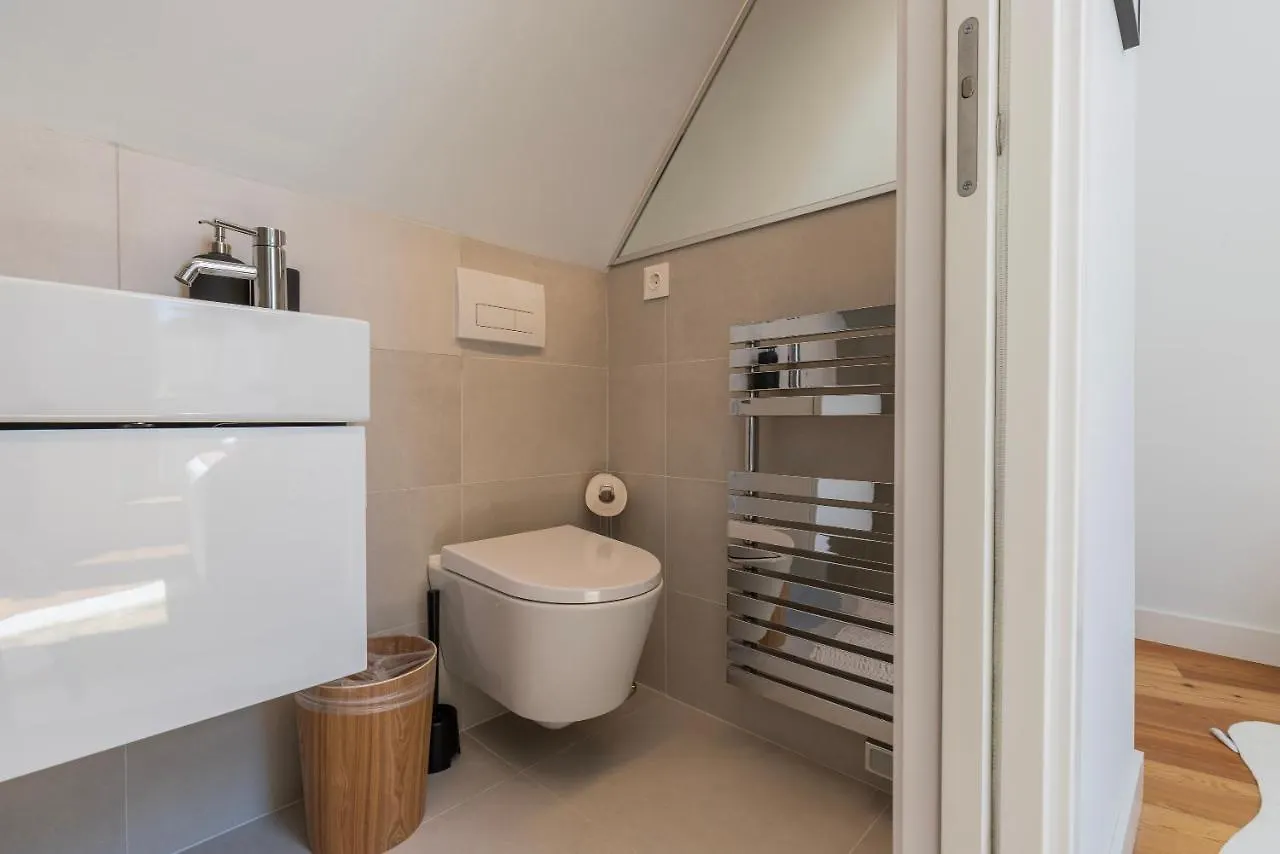 Design 3Bdr Duplex W/Balcony By Lovelystay Lisboa