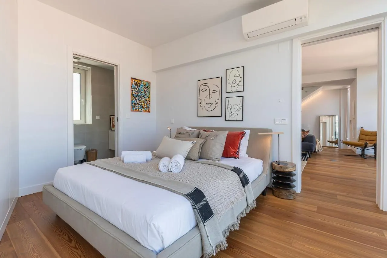 Design 3Bdr Duplex W/Balcony By Lovelystay Lisboa 0*,