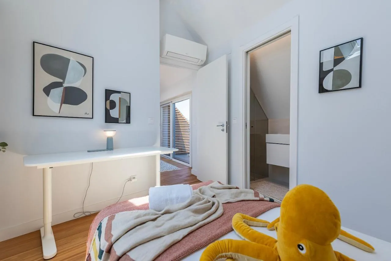 Design 3Bdr Duplex W/Balcony By Lovelystay Lisboa البرتغال