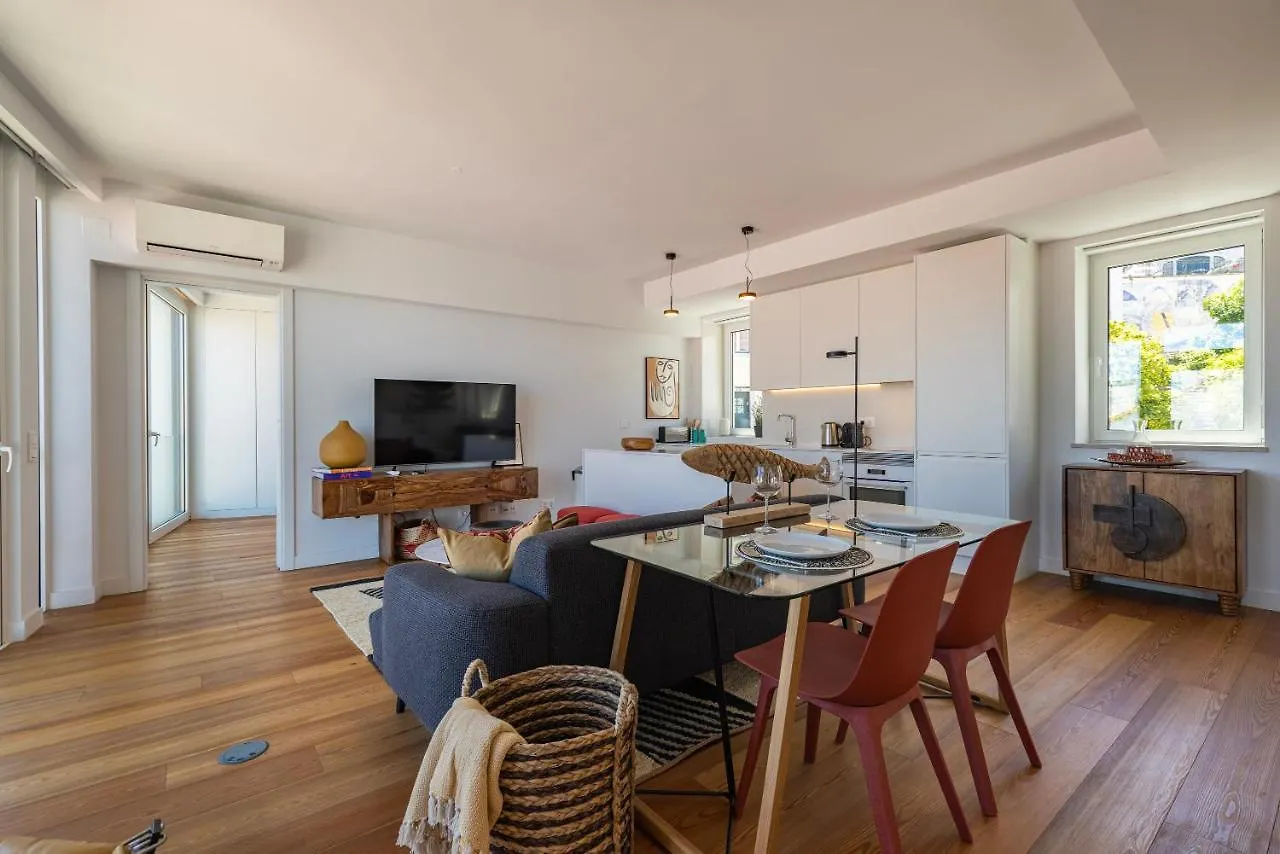 Design 3Bdr Duplex W/Balcony By Lovelystay Lisboa 公寓